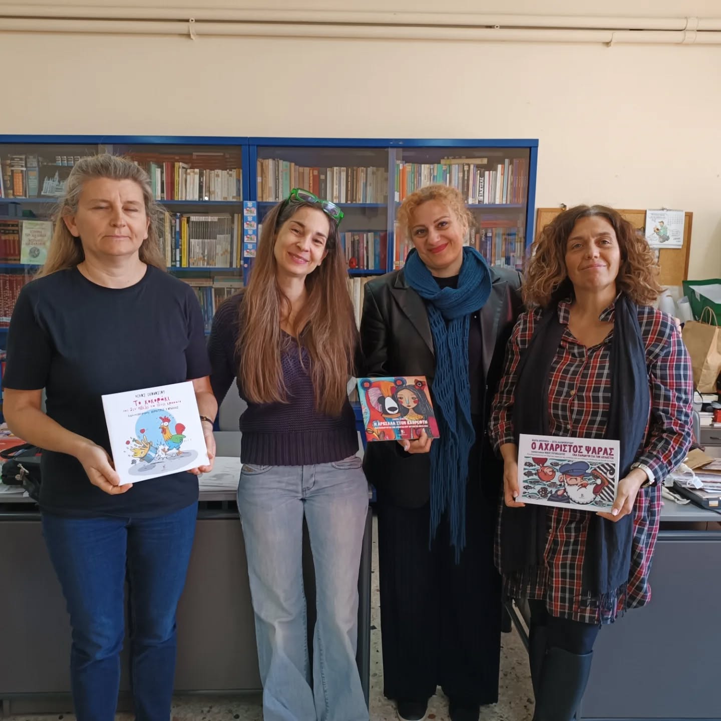 Δωρεά βιβλίων στη βιβλιοθήκη του 4ου Γυμνασίου Πύργου